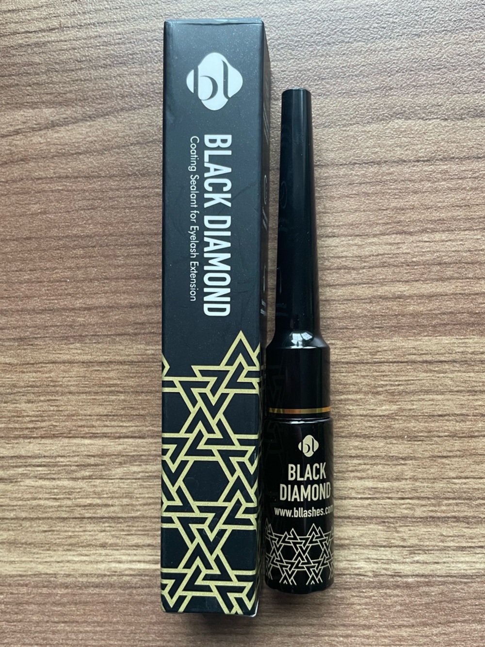 Black Diamond Coating Sealant For Eyelash Extensions Black